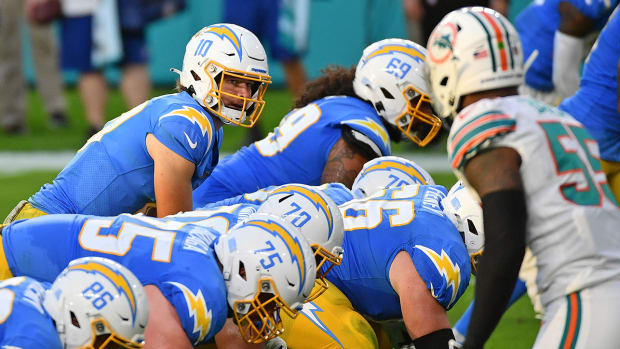 Justin Herbert lines up under center against the Dolphins in 2020